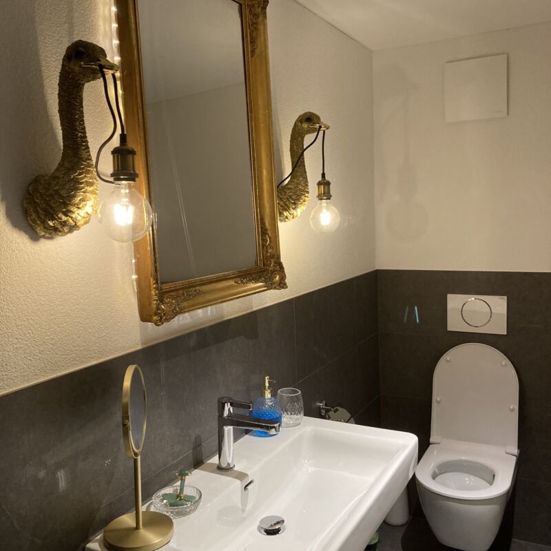 Apartment 201 16